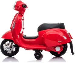Eco Toys Red Elektrische Vespa Scooter H1 -Kleintje Wereld mamaloes eco toys red elektrische vespa scooter h1 2