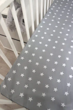 MamaLoes Grey/White Stars Boxdek W-388571 -Kleintje Wereld mamaloes grey white stars boxdek w 388571 8