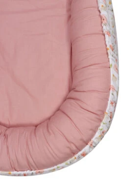 MamaLoes Madeliefjes Omkeerbaar Babynest ML020115 -Kleintje Wereld mamaloes madeliefjes omkeerbaar babynest ml020115 6