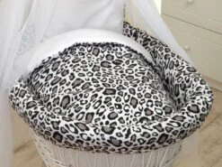 MamaLoes Panter Grijs Deluxe Wit Baby Wiegje 80749 -Kleintje Wereld mamaloes panter grijs deluxe wit baby wiegje 80749 4
