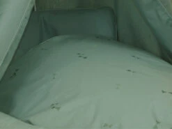 MamaLoes Pure Stonegreen Deluxe Wit Baby Wiegje 80635 10 MamaLoes Pure Stonegreen Deluxe Wit Baby Wiegje 80635 -Kleintje Wereld mamaloes pure stonegreen deluxe wit baby wiegje 80635 2