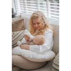 MamaLoes Berry Branch Medium Voedingskussen ML2061 -Kleintje Wereld mamaloes stippen medium voedingskussen ml020303 11