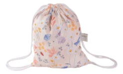 MamaLoes Amy Bamboo Nature Meadow Beige 70 X 70 Cm Wikkeldeken 82425 -Kleintje Wereld meadow beige rugzakje 1 1