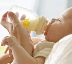 Medela Calma Speen 008.0140 -Kleintje Wereld medela calma 2