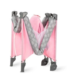 Momi Belove Pink Campingbed LOZE00016 23 Momi Belove Pink Campingbed LOZE00016 -Kleintje Wereld momi belove pink campingbed loze00016 6