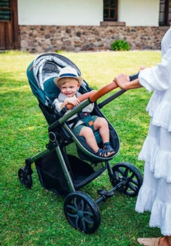 Momi Limuru Green 2-in-1 Combi Kinderwagen WOSP00028 -Kleintje Wereld momi limuru green 2 in 1 combi kinderwagen wosp00028 17