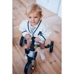 Momi Loris Grey/Yellow 4-in-1 Ride-On Loopfiets ROBI00040 -Kleintje Wereld momi loris loopfiets 4 2