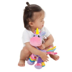 Playgro Activity Friend Stella Unicorn Knuffel Met Hanger P0186981 -Kleintje Wereld playgro activity friend stella unicorn knuffel met hanger 3