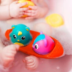 Playgro Safe To Paddle Light Up Canoe Badspeeltje P4087630 -Kleintje Wereld playgro safe to paddle light up canoe badspeeltje p4087630 7