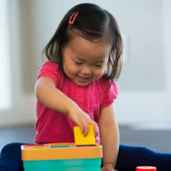 Sassy Sushi Sorter Vormenstoof S80804 -Kleintje Wereld sassy sushi sorter vormenstoof s80804 3