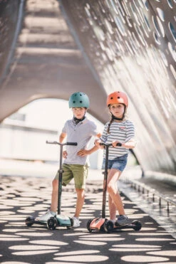 Scoot And Ride Steel Highwaykick 5 Step SR-96434 -Kleintje Wereld scoot and ride steel highwaykick 5 step sfeer