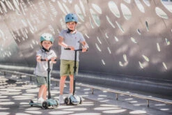 Scoot And Ride Steel Highwaykick 5 Step SR-96434 -Kleintje Wereld scoot and ride steel highwaykick 5 step sfeer 3