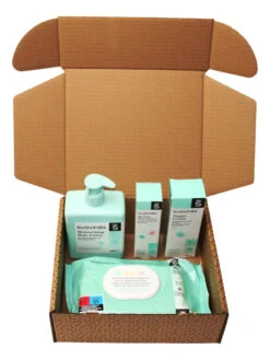 Suavinex 500ml Baby's Eerste Skincare Set SXSSET901761 -Kleintje Wereld suavinex 500ml babys eerste skincare set sxsset901761 .1