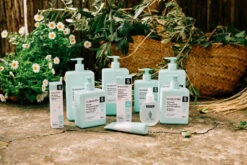 Suavinex Baby 750ml Foam Gel & Shampoo SXZCOS066884 -Kleintje Wereld suavinex baby foam gel en shampoo sfeer2 5