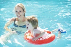 Freds Swim Academy Swimtrainer Classic Rood 3mnd - 4jr (6-18kg) 10110 -Kleintje Wereld swimtrainer classic 3 mnd 1920x1920