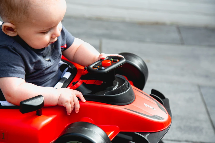 Tryco F1 Racer Red 2-in-1 Loopstoel En Loopwagen TR-362702 15 Tryco F1 Racer Red 2-in-1 Loopstoel En Loopwagen TR-362702 - Afbeelding 13