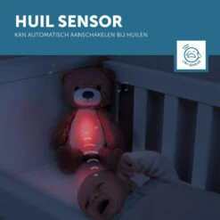 Zazu Brody De Beer Roze Slaaptrainer ZA-BRODY-03 -Kleintje Wereld zazu brody de beer roze slaaptrainer sfeer 3